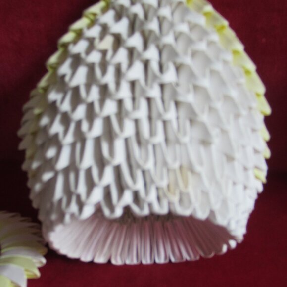 3D Origami Swan, Vintage, White & Yellow, Centerpiece - Picture 7 of 12